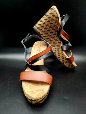 Maurices Eloise Wedge Sandals Strappy Comfort Memory Foam Women's Size 11 M